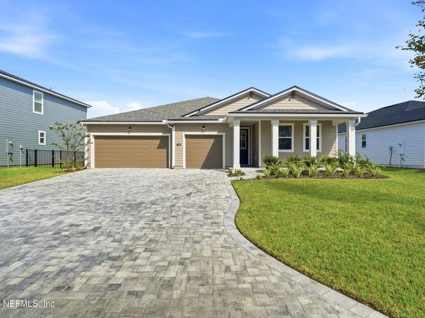 136 HOLLY CREEK Drive, St. Johns, FL 32259