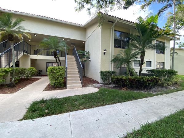 1581 Windorah Way, Unit G, West Palm Beach, FL 33411