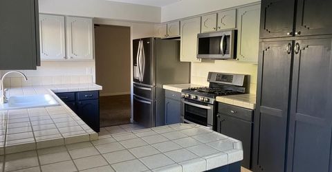 2464 Rosemary Drive, Sparks, NV 89434 Photo