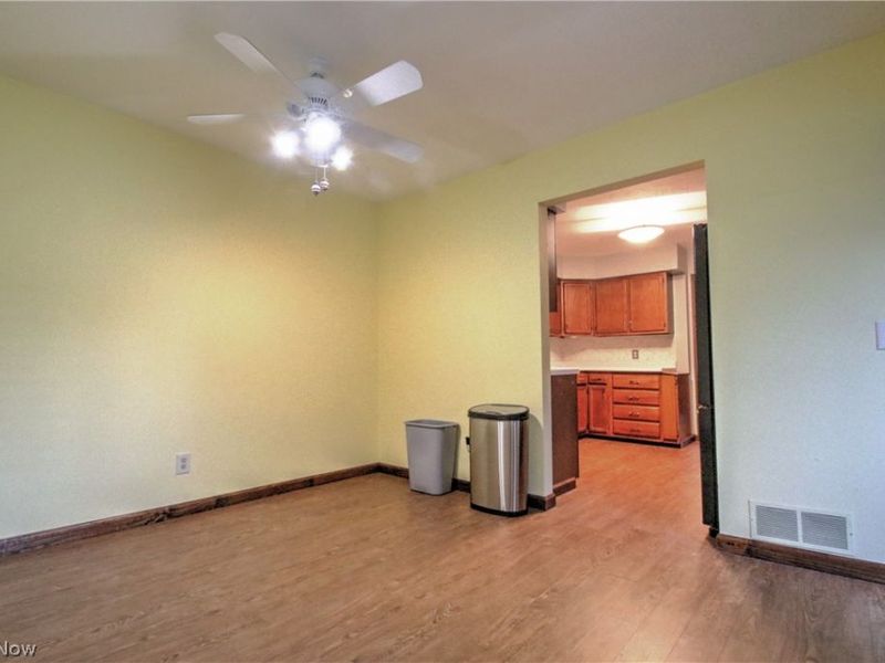 1418 Easthill Square NE, Canton, OH 44714 Photo 19