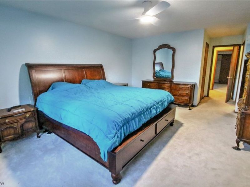 1418 Easthill Square NE, Canton, OH 44714 Photo 21