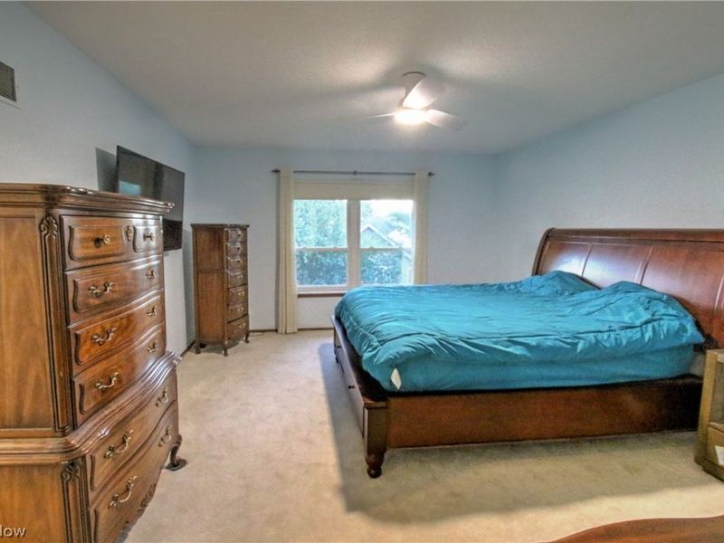 1418 Easthill Square NE, Canton, OH 44714 Photo 22