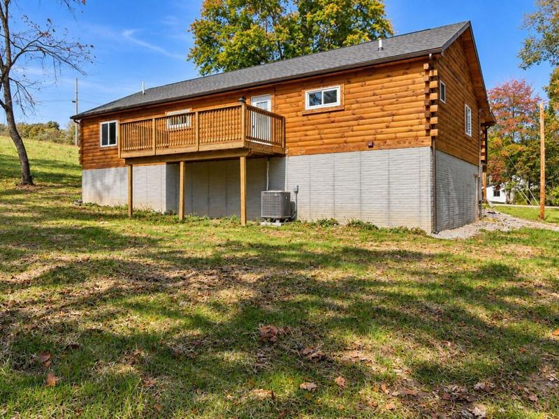 299 Spring Street , Beverly, OH 45715 Photo 24