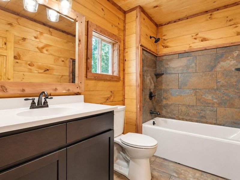 299 Spring Street , Beverly, OH 45715 Photo 7