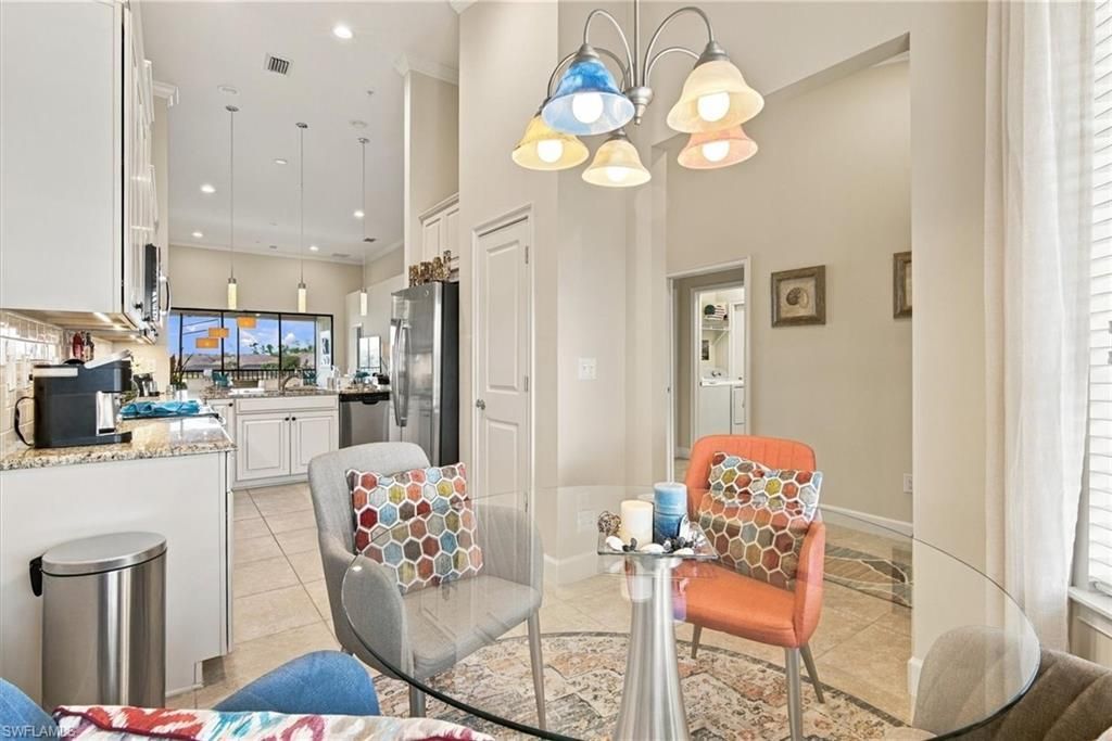 9419 Benvenuto Ct , Unit 204, Naples, FL 34119 Photo