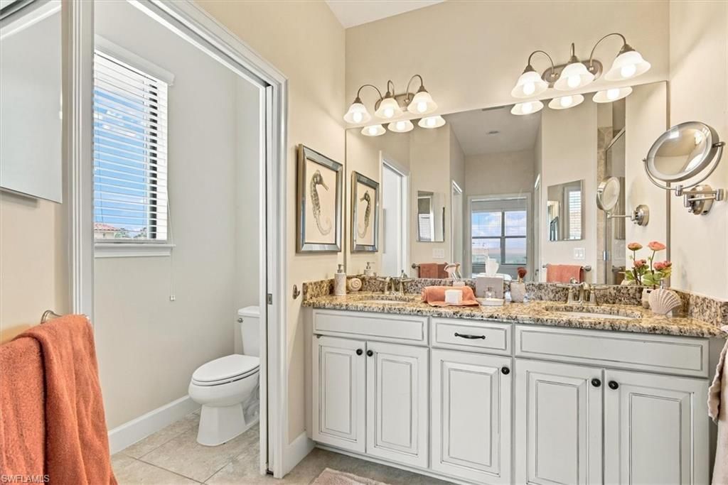 9419 Benvenuto Ct , Unit 204, Naples, FL 34119 Photo