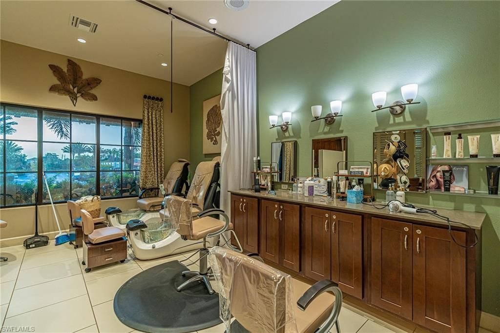 9419 Benvenuto Ct , Unit 204, Naples, FL 34119 Photo