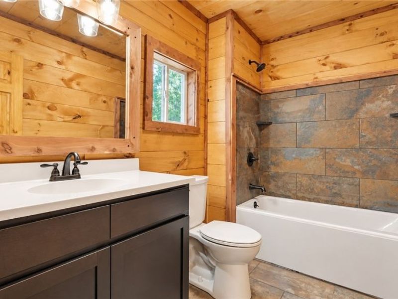 299 Spring Street, Beverly, OH 45715 Photo 9