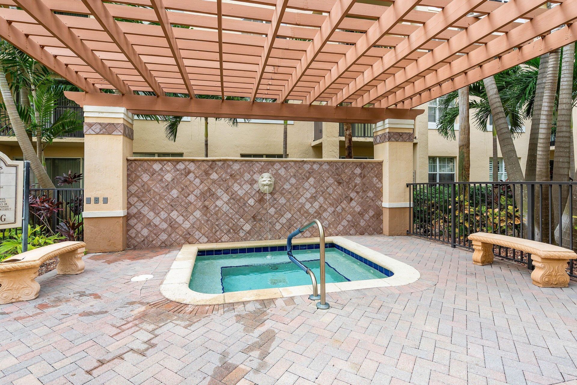 1801 N Flagler Drive, Unit 716, West Palm Beach, FL 33407 Photo