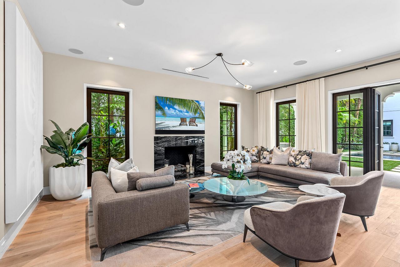 412 Brazilian Avenue, Palm Beach, FL 33480 Photo