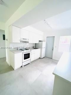 780 NE 122nd St , Unit 3, North Miami, FL 33161 Photo