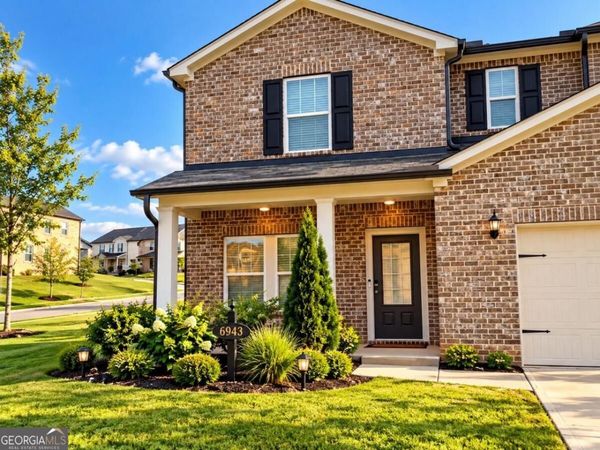 6943 Newcastle Court, Fairburn, GA 30213
