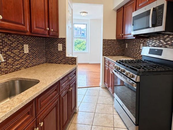 86-16 60th Avenue , Unit 4D, Elmhurst, NY 11373