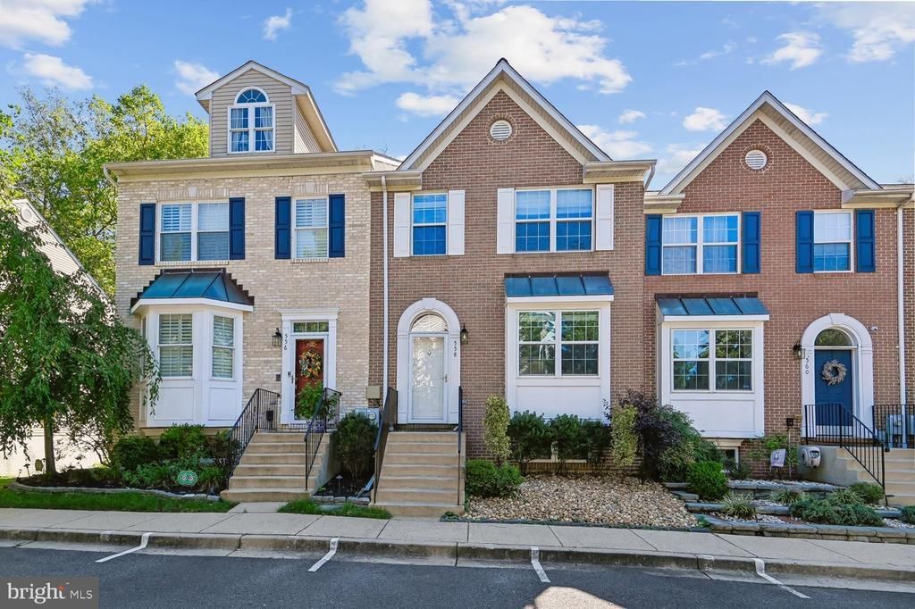 558 Francis Nicholson Way, Annapolis, MD 21401 Main Photo