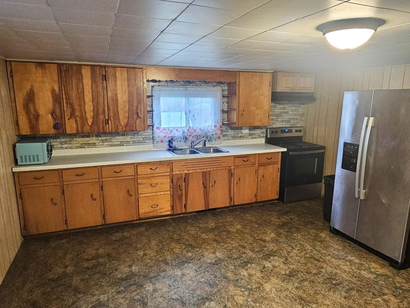 101 Porcelain Street, New Lexington, OH 43764 Photo 12