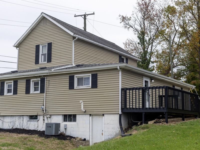 101 Porcelain Street, New Lexington, OH 43764 Photo 4