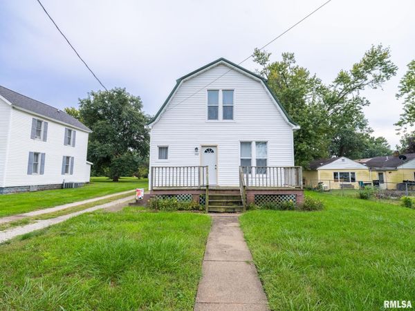 1412 CHESTNUT Street, Canton, IL 61520