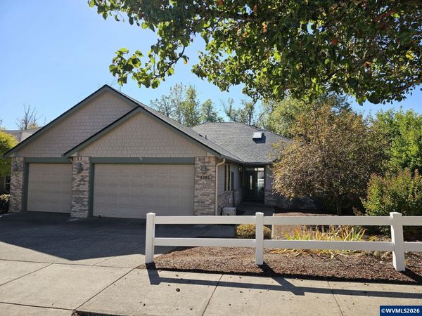 1395 West Meadows Dr NW, Salem, OR 97304