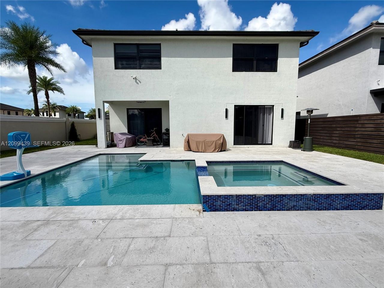16001 NW 87th Ct, Miami Lakes, FL 33018 Photo