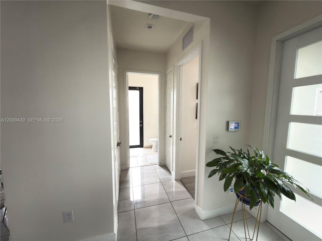 16001 NW 87th Ct, Miami Lakes, FL 33018 Photo