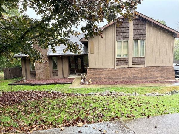 1460 Homestead Drive, East Liverpool, OH 43920