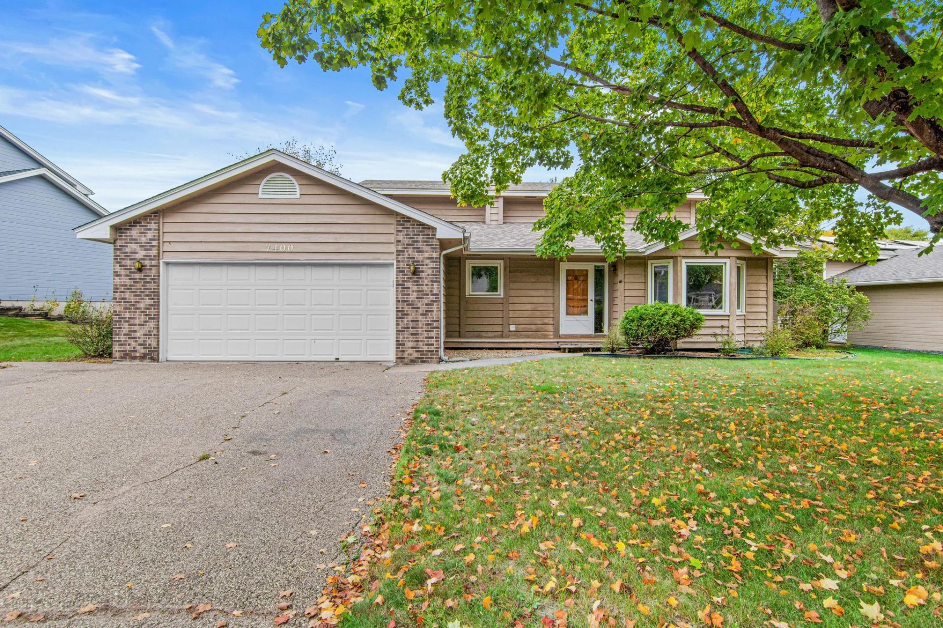 7400 W 112th Street, Bloomington, MN 55438 Main Photo