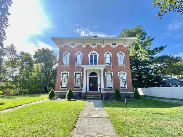19 Lake Street, Pulaski, NY 13142