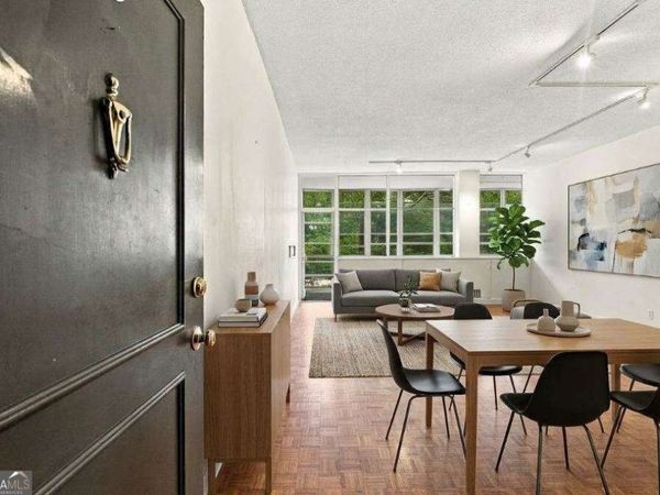 3060 Pharr Court North NW, Unit 207, Atlanta, GA 30305