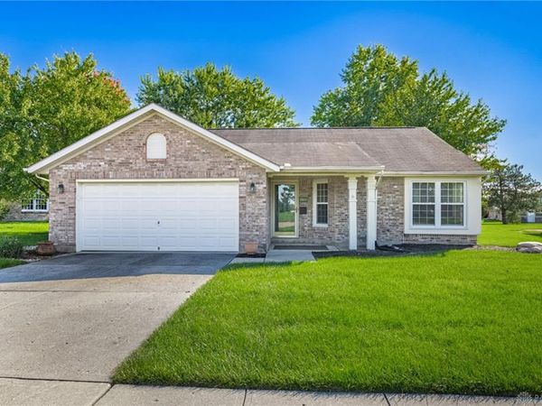 1860 Brandonhall Drive, Miamisburg, OH 45342