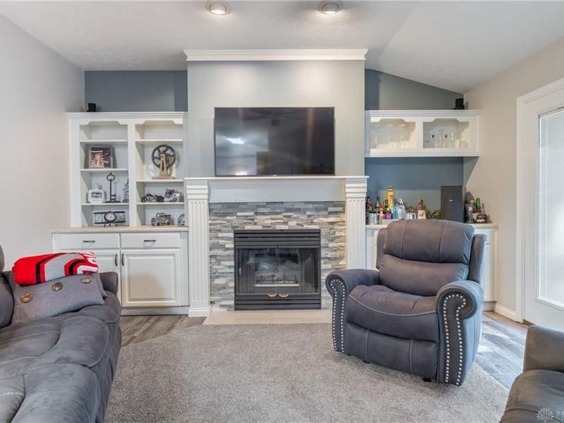1860 Brandonhall Drive, Miamisburg, OH 45342 Photo 13