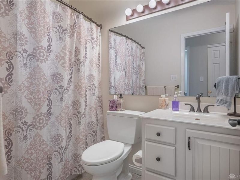 1860 Brandonhall Drive, Miamisburg, OH 45342 Photo 17