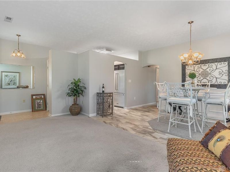 1860 Brandonhall Drive, Miamisburg, OH 45342 Photo 3