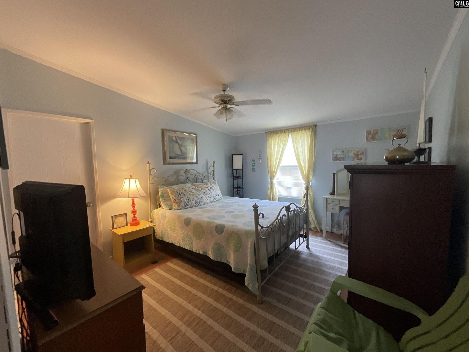 884 Whaler Place  Photo 21