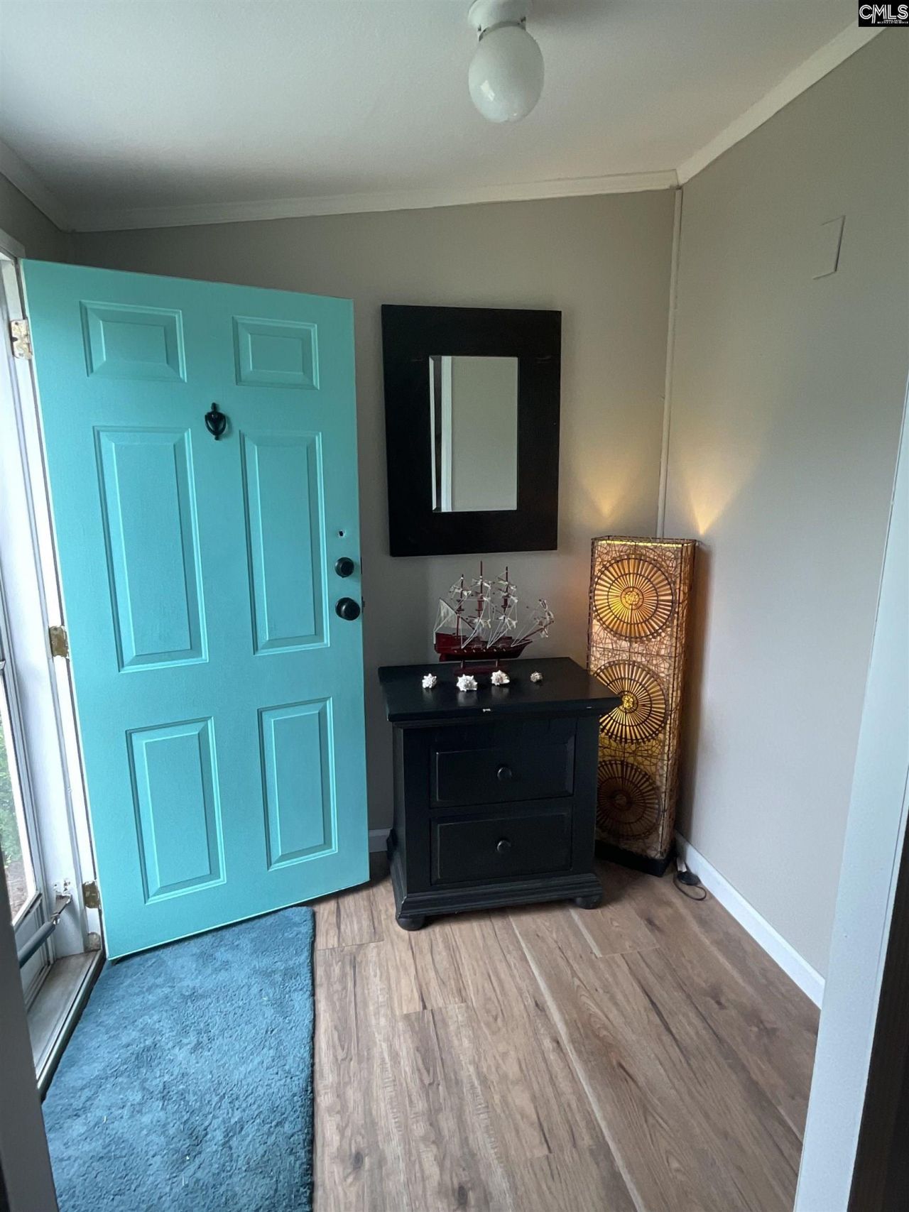 884 Whaler Place  Photo 4