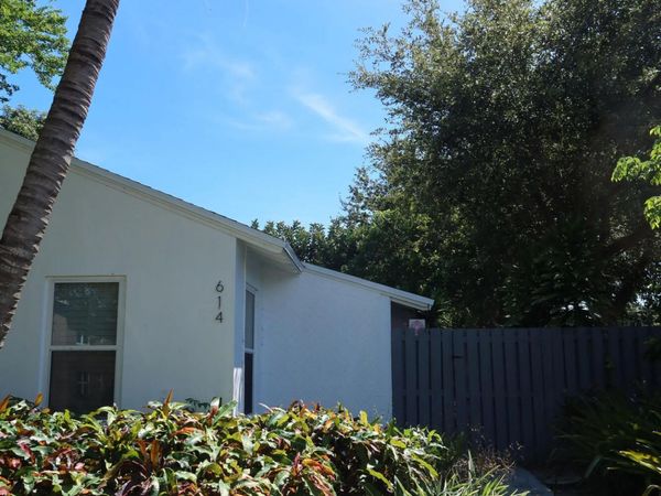 614 Palm Street, Unit 3, West Palm Beach, FL 33401