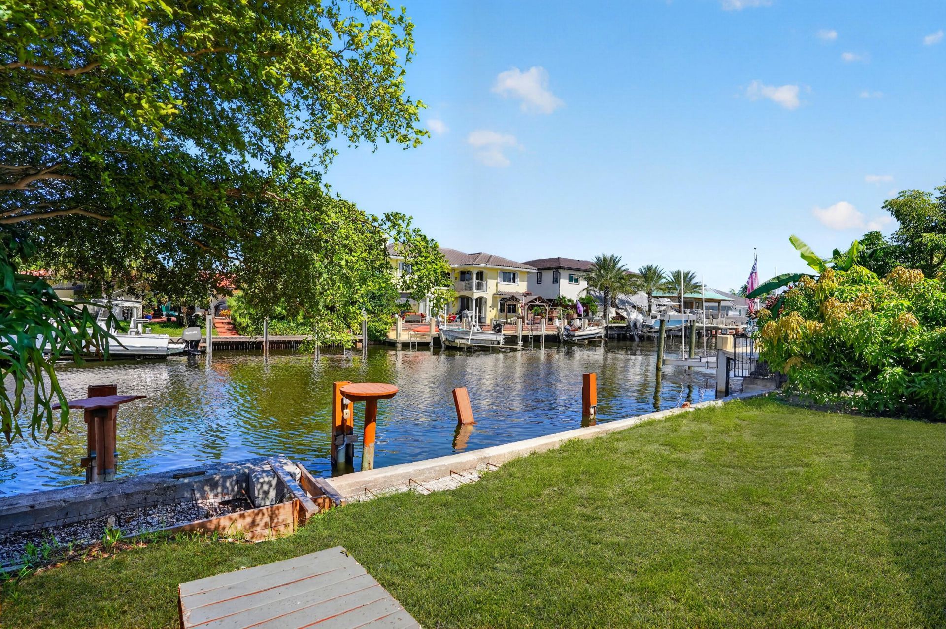 116 Periwinkle Drive, Hypoluxo, FL 33462 Photo