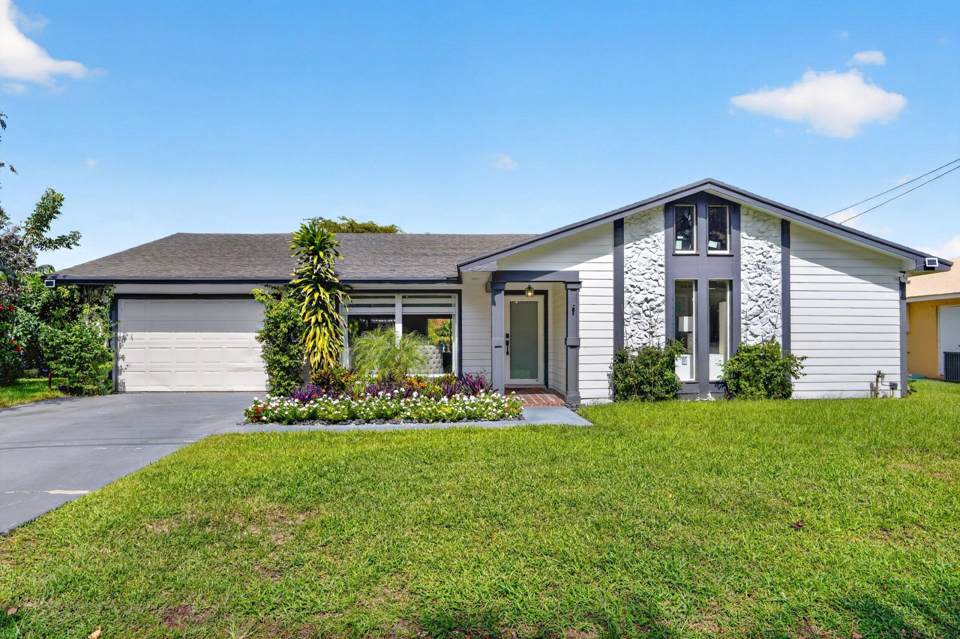 116 Periwinkle Drive, Hypoluxo, FL 33462 Photo
