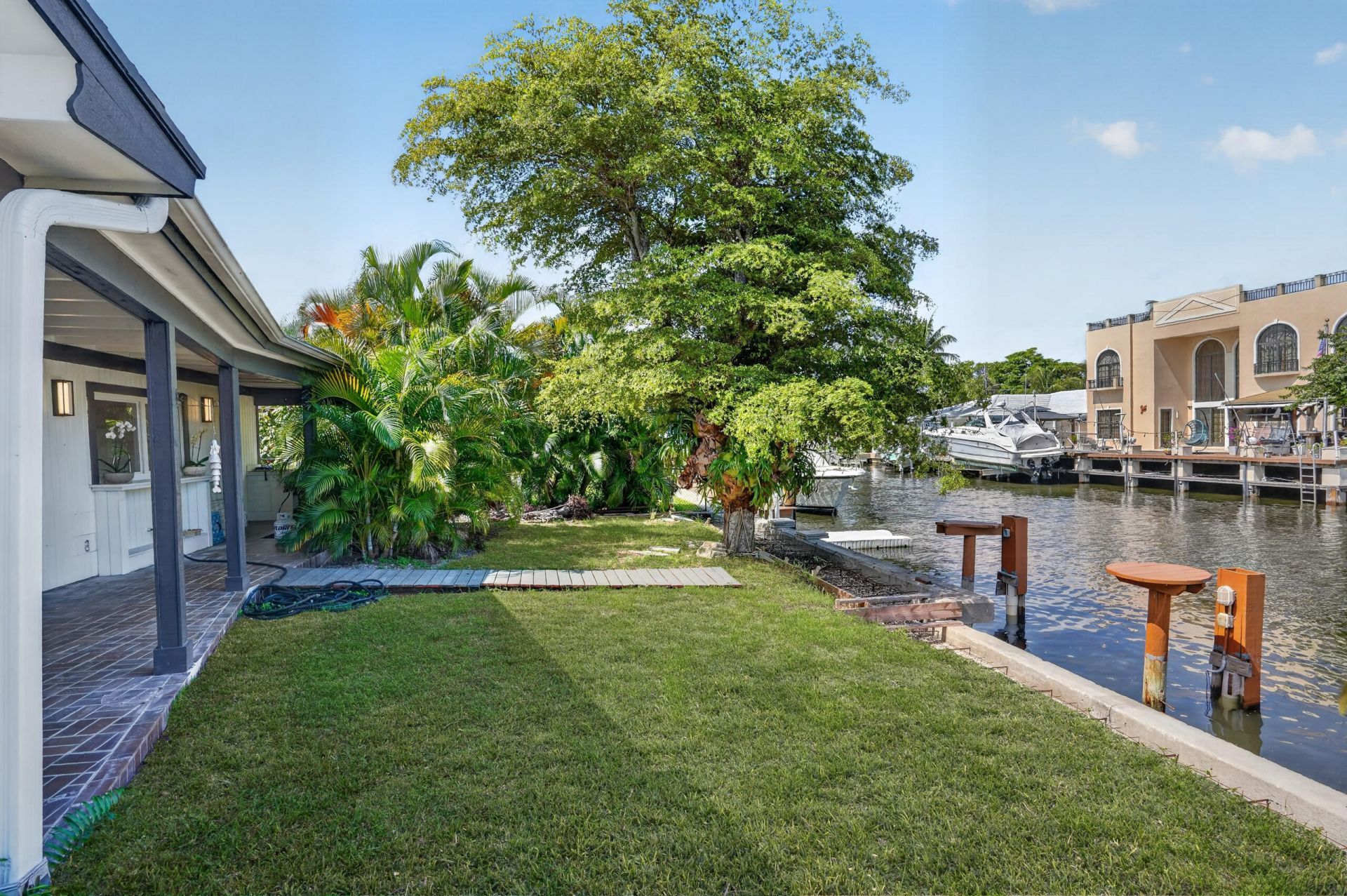 116 Periwinkle Drive, Hypoluxo, FL 33462 Photo