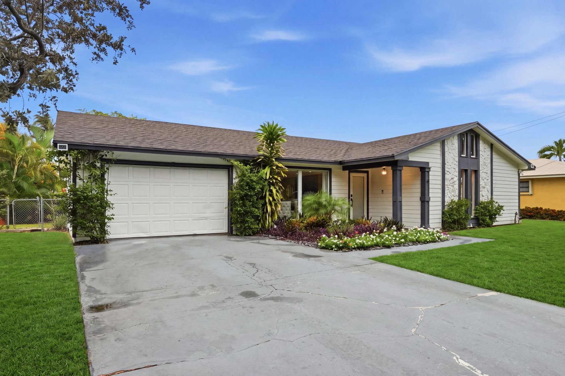 116 Periwinkle Drive, Hypoluxo, FL 33462 Photo