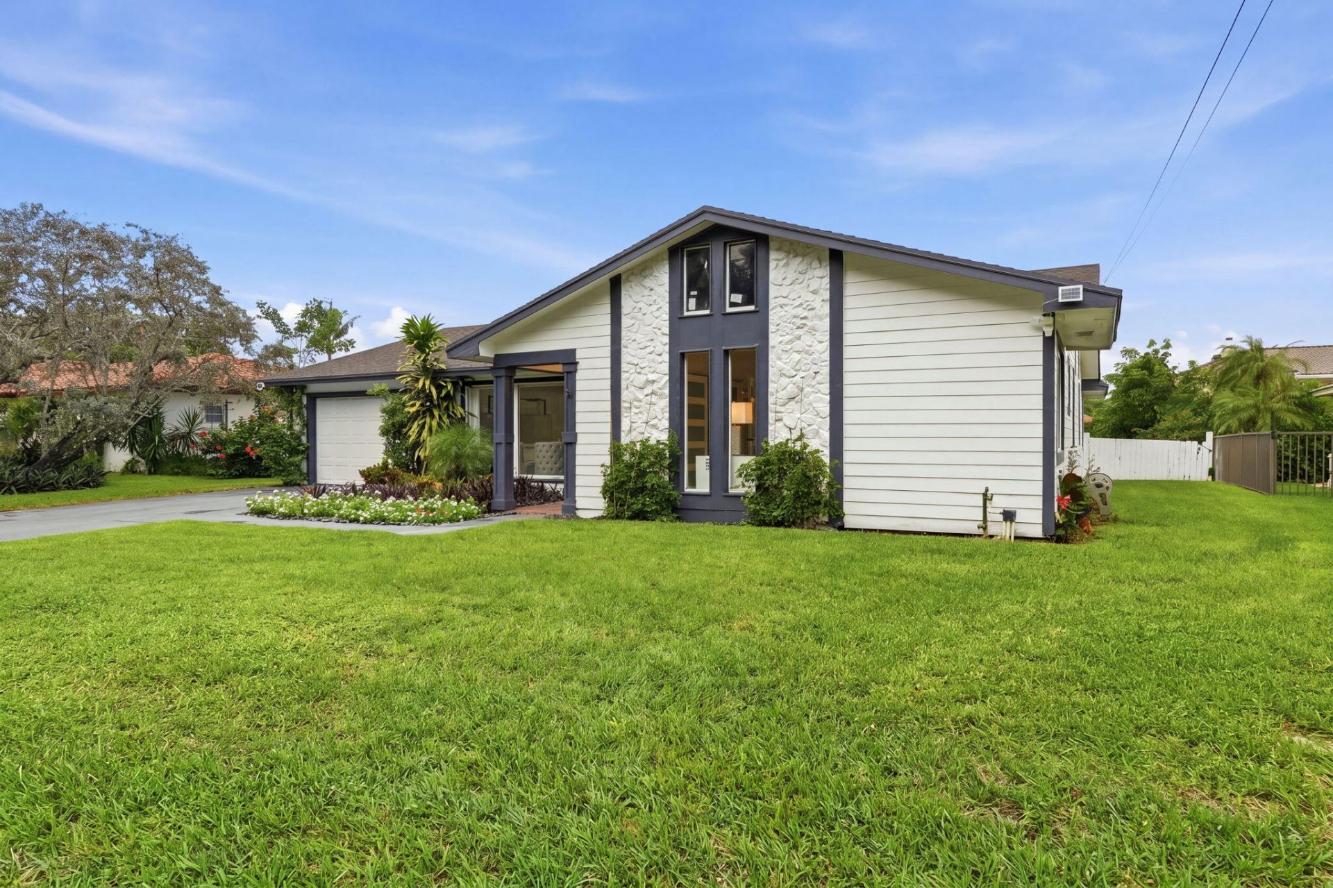 116 Periwinkle Drive, Hypoluxo, FL 33462 Photo
