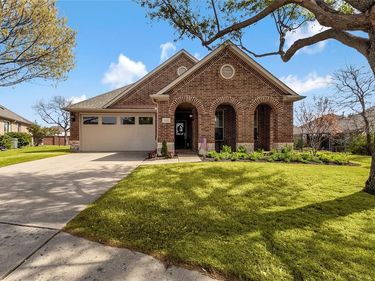 153 Byron Nelson Court, Frisco, TX 75036