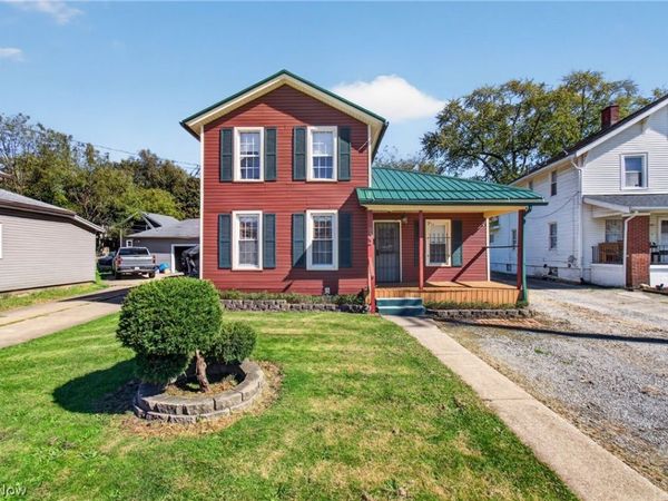 922 1st Street NE, Massillon, OH 44646