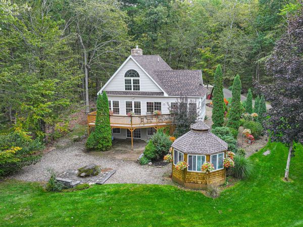 36 Bentwood Street, Naples, ME 04055
