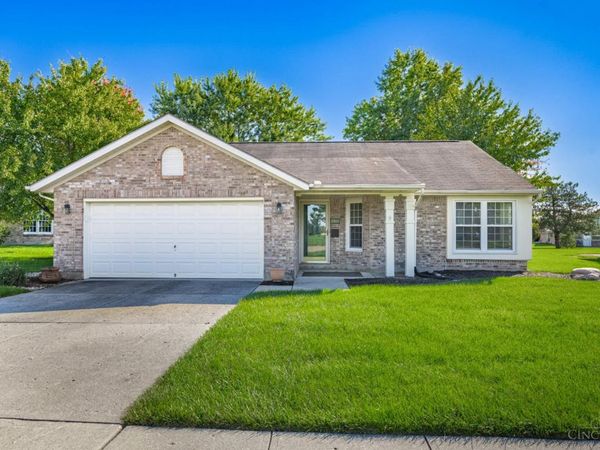 1860 Brandonhall Drive, Miamisburg, OH 45342