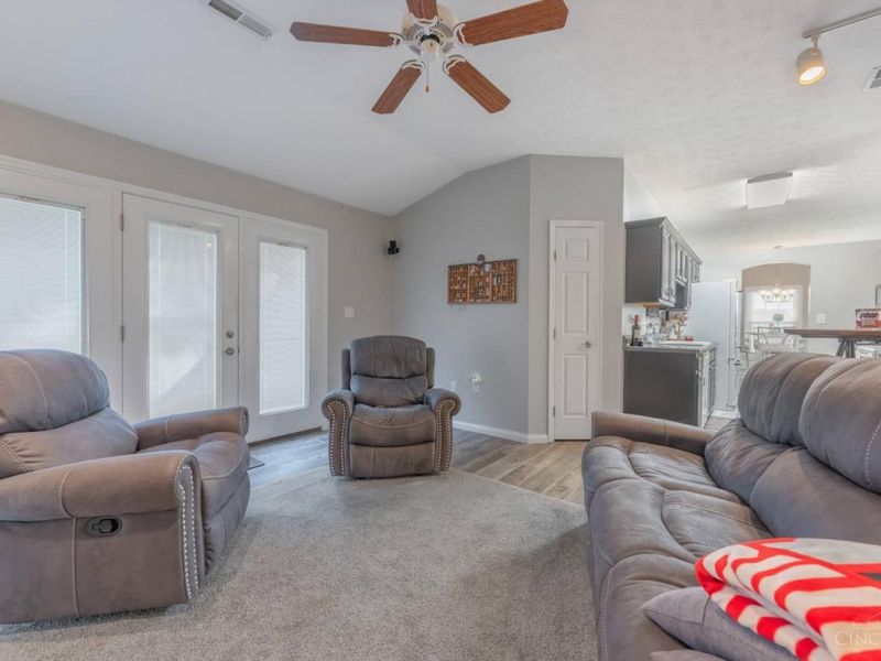 1860 Brandonhall Drive, Miamisburg, OH 45342 Photo 15