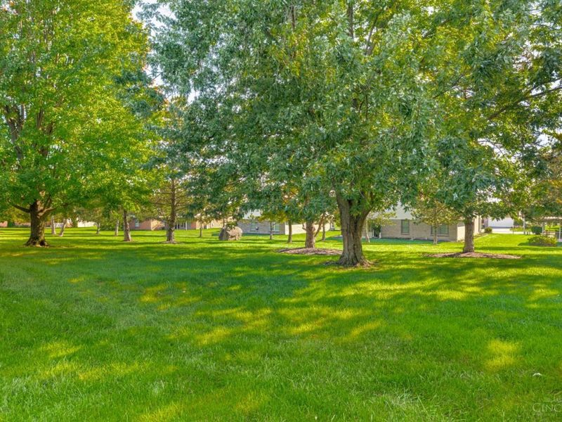 1860 Brandonhall Drive, Miamisburg, OH 45342 Photo 25