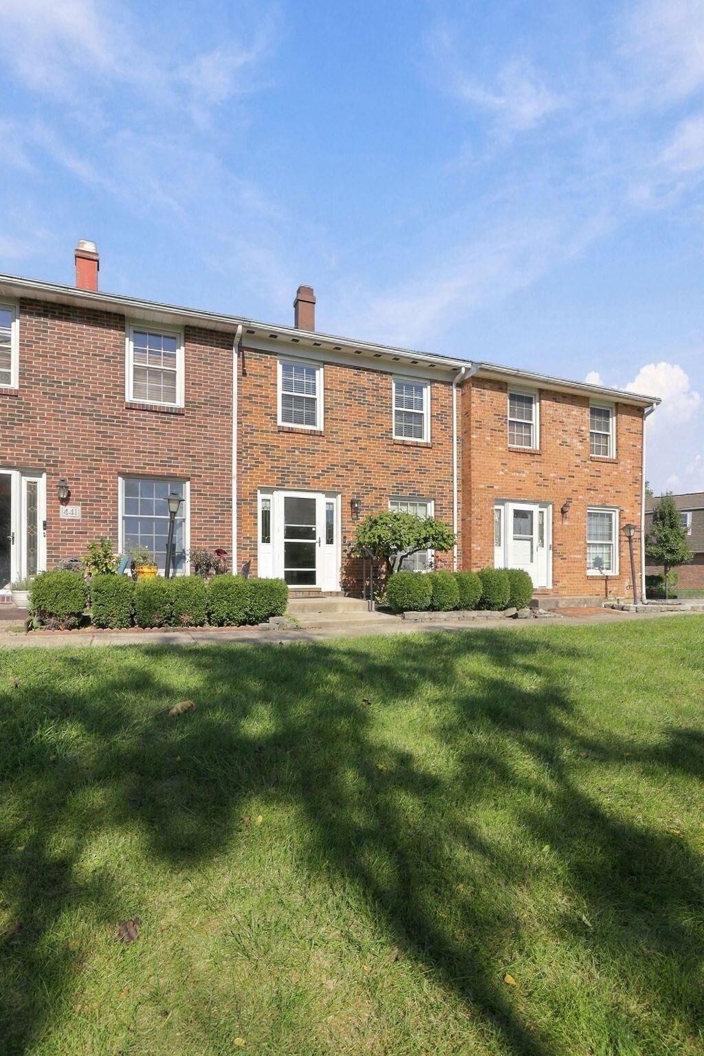 443 Pamlico Street, Unit JL2, Columbus, OH 43228 Main Photo