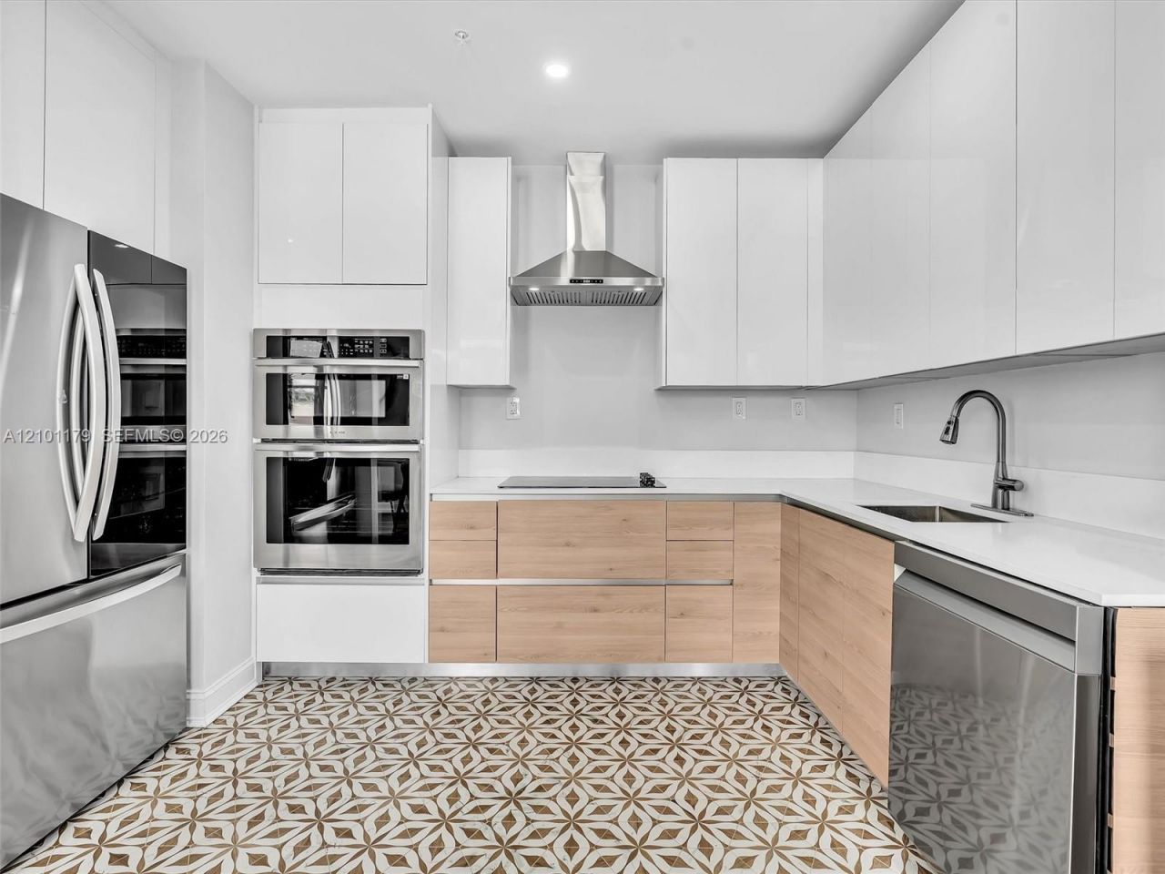 1502 Jefferson Ave, Unit 301, Miami Beach, FL 33139 Photo