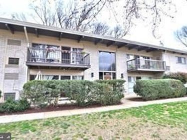 4945 AMERICANA DRIVE , Unit 107, ANNANDALE, VA 22003