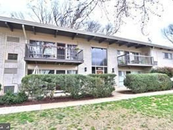 4945 AMERICANA DRIVE , Unit 107, ANNANDALE, VA 22003